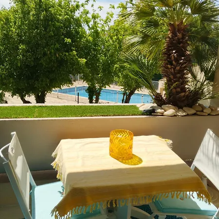 T2 Loggia Et Piscine